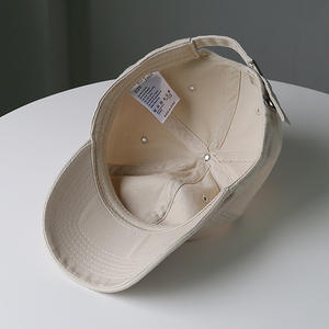 Vente en gros Chapeaux de papa unisexes de qualité supérieure avec logo personnalisé, polyester/coton Chapeaux de baseball non structurés - Product Image 5