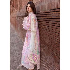 Conjunto de 3 piezas Crimson: Camisa de gasa estampada, Dupatta y Pantalones con estampado de seda - BIC-064 - Product Image 4