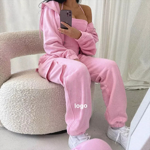 OEM เย็บปักถักร้อยที่กําหนดเองโลโก้ผู้หญิงสองชิ้นกางเกงคาร์โก้และขนแกะสุภาพสตรี Hoodies ที่กําหนดเอง Jogger Sweatsuit ชุดหลายกระเป๋า - Product Image 6