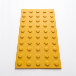 แผ่นปูพื้นสัมผัสสำหรับผู้พิการ ขนาด 30x60 ซม. ทำจาก PVC และทองเหลือง สำหรับพื้นผิวและสัญลักษณ์บอกทาง - กว้าง 60 ซม. - Product Image 1