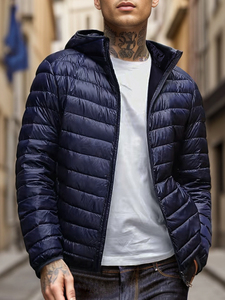 เสื้อแจ็คเก็ตพัฟเฟอร์แบบพับเก็บได้สำหรับผู้ชาย รุ่น Ultra Loft มีฮู้ด บุฉนวนกันความร้อน เหมาะสำหรับวิ่งและเดินทาง สีแดง - Product Image 5