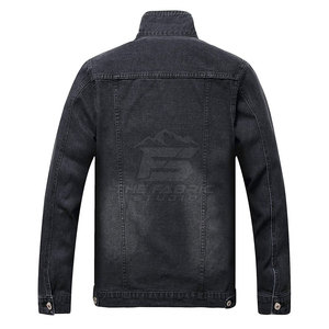 Veste en jean d'hiver élégante pour hommes, conçue pour un usage quotidien décontracté, fabriquée avec un tissu durable offrant confort et un look tendance - Product Image 2