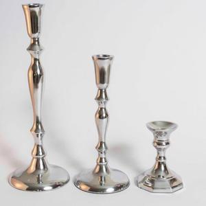Portavelas de aluminio de calidad superior hecho a mano Impresionante diseño antiguo Artesanía bellamente detallada para ocasiones de Pascua - Product Image 5