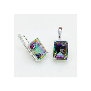 Boucles d'oreilles en argent sterling 925 cloutées avec un octogone en quartz mystique à facettes pour les femmes - Product Image 1