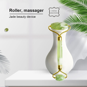 ชุดลูกกลิ้งนวดหน้าลูกกลิ้งหยกธรรมชาติสีเขียว2025บรรจุในกล่อง - Product Image 4
