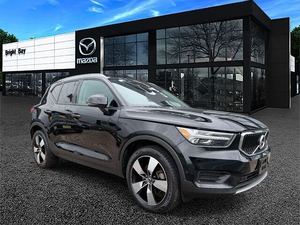 2019 V O L V O XC40 T5 MOMENTUM AWD PRÊT À ÊTRE EXPÉDIÉ - Product Image 1
