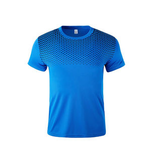 2024 hommes décontracté T-Shirt dégradé plusieurs couleurs à la mode 3D Design respirant toile coton tissu hommes décontracté T-Shirts - Product Image 4