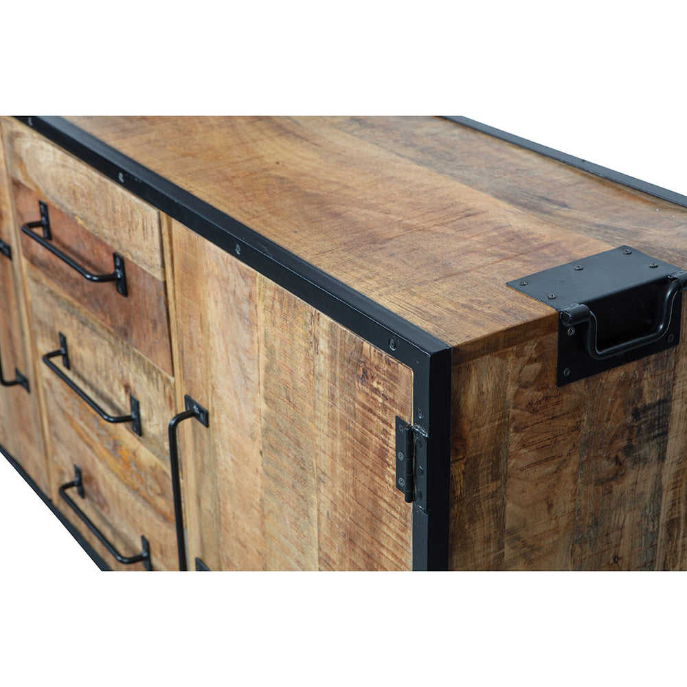 ดำ &amp; ธรรมชาติ