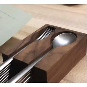 Plateau organisateur de couverts en bois massif de chêne fait main en gros, logo personnalisé, boîte de rangement portable en bois pour couverts pour restaurant et hôtel - Product Image 6