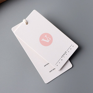 Bán Buôn Sang Trọng Tùy Chỉnh Thời Trang Vàng Dập Logo In Nhãn Giấy Dập Nổi Đu Giá May Mặc Treo Tag Cho Thương Hiệu Quần Áo - Product Image 3