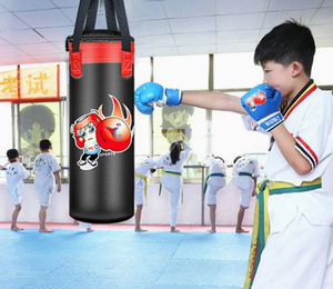 Guantes ganadores hechos a medida de alta calidad, superventas al por mayor, diseño OEM para boxeo y combate de fútbol - Product Image 6