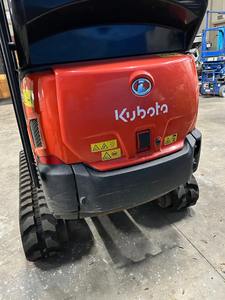 Miniexcavadora Kubota KX019-4 de 1.9 Toneladas, Excavadora Compacta para Construcción, Jardinería y Trabajo Agrícola - Product Image 2