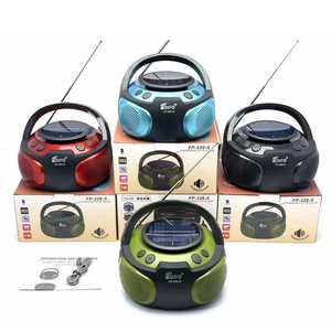 Haut-parleur Bluetooth à énergie solaire de conception de lecteur CD classique, portable pour les aventures en plein air, téléphone portable universel - Product Image 3