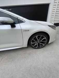 2022 para Toyota Corolla Cross Hybrid Luxury Sport SUV 4 puertas 5 plazas luz Interior 180Km Velocidad máxima izquierda cuero gran oferta deseo - Product Image 4