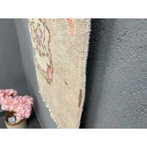 Alfombra Turca de 1.4x3.6 pies, Alfombra Pequeña Vintage, Alfombra Marroquí Marrón Naranja - Product Image 2