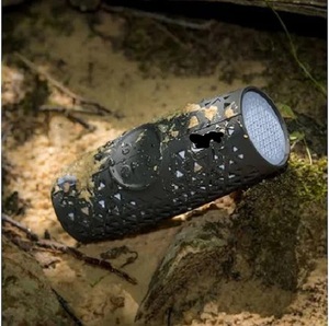 Altavoz Exterior Impermeable de 2.0 Canales y 6W con Micrófono Incorporado, RGB, Funciona con Batería, para Fiestas en Casa - Product Image 2