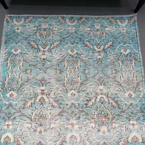 Tapis turc d'appoint 3,6x6,6 pieds, tapis vintage, tapis persan en laine bleu et blanc - Product Image 3