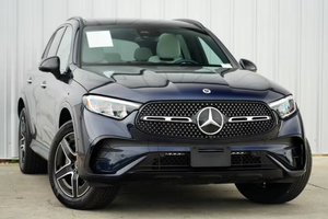 Mercedes-Benz GLC 300 4MATIC 2023 de conception standard - Product Image 1