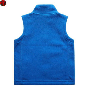 Gilet en polaire pour homme avec logo personnalisé OEM, coupe ajustée, micro polaire, sans manches, fermeture éclair intégrale, pour la chasse et les activités de plein air - Product Image 4