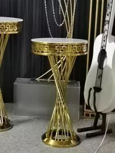 Support à gâteau en fer doré, support de table de dessert pour mariage, socle doré, décoration de fond, entrée, hôtels, ferme, luxe moderne - Product Image 2