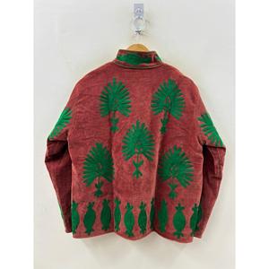 Chaqueta de Terciopelo Autumn Melon Garden con Bordado Suzani Hecho a Mano en Terracota y Verde Bosque - Product Image 2