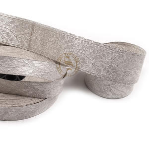 Encaje trenzado de hoja de roble tradicional para ocasiones especiales Encaje de hoja de roble plateado de regimiento de alta calidad para uniformes - Product Image 2