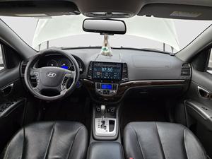 2010 para Hyundai SantaFe MLX SUV coreano de calidad con navegación de techo solar 18R dirección izquierda kilometraje corto Buen Estado - Product Image 4