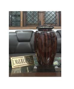 Custom Hand Finished Brass <b>Urn</b> <b>Ashes</b> New Design Adult Metal <b>Urn</b> Manufacturer's Adult Metal <b>Urn</b> Hand Finished Brass <b>Urn</b> Cremation - Product Image 3