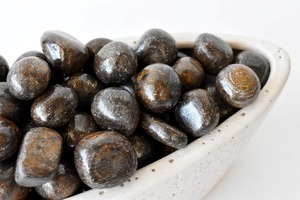 Pierres précieuses de bronzite naturelle de qualité supérieure en gros, pierres polies, pierres roulées, cristaux de guérison en vrac pour le Reiki, la méditation, l'artisanat et la décoration - Product Image 4