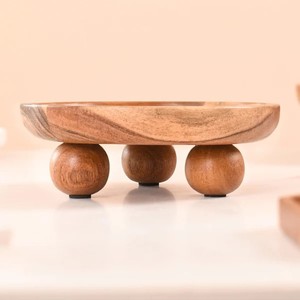 Juego de 3 Bandejas Redondas de Madera Hechas a Mano Estilo Art Deco, Bandejas para Frutas con Patas, Decorativas para Aperitivos, Frutas y Postres - Product Image 3