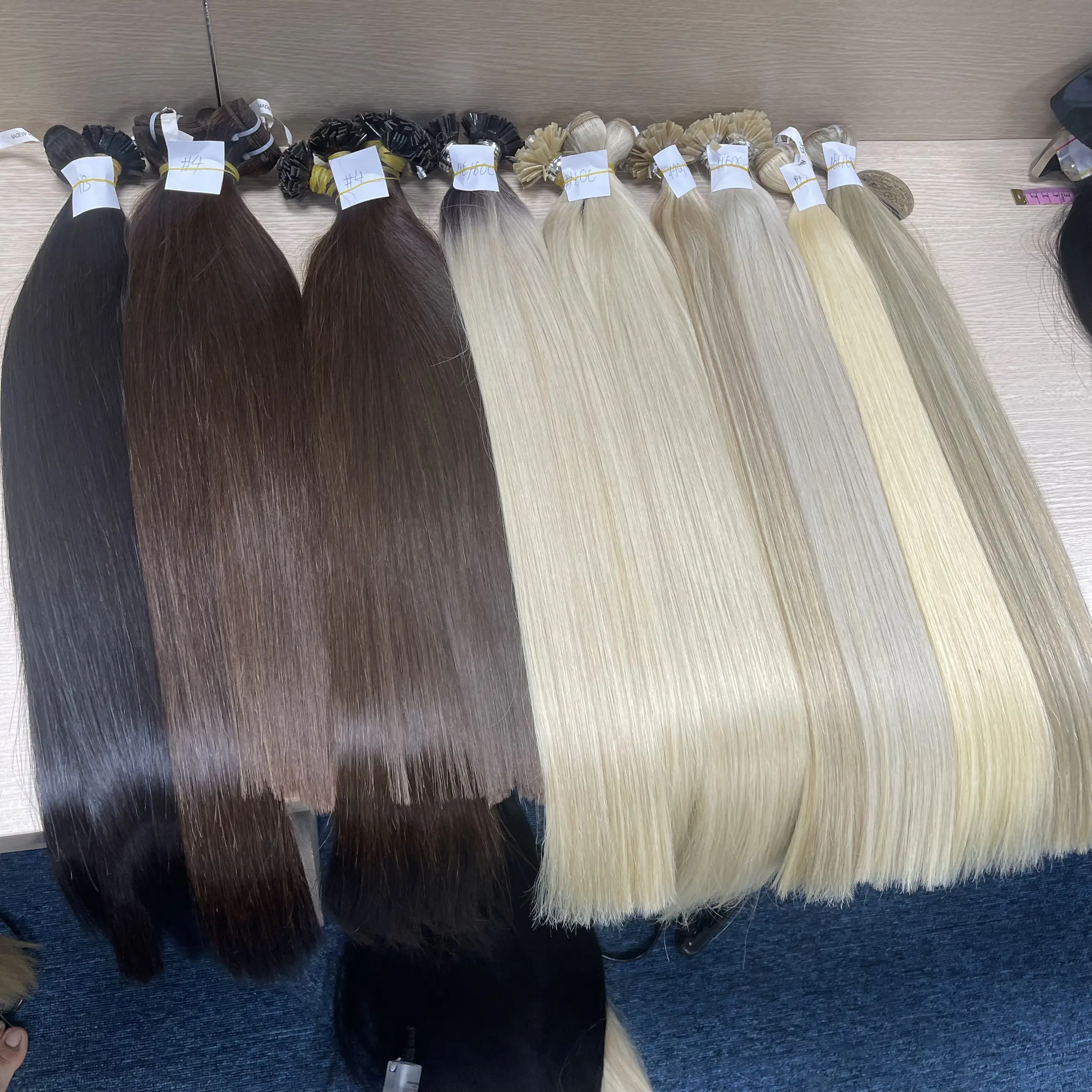 WEFT Farbe braun und hellbraun schönes Haar Großhandel vietnam esisches jungfräuliches Haar, alle Farben Schuss haar Nagel haut ausgerichtetes Haar, rohe Jungfrau