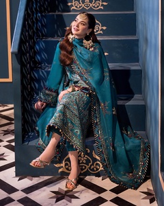 Designer indien et pakistanais Punjabi Dhoti & Bollywood Salwar Kameez robe de mariage et de soirée pour femmes Collection 1075 - Product Image 5