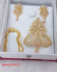 Elegante conjunto de joyas de diamantes americanos para mujer, accesorio nupcial glamoroso y elegante con impresionantes colgantes y dijes de moda - Product Image 2