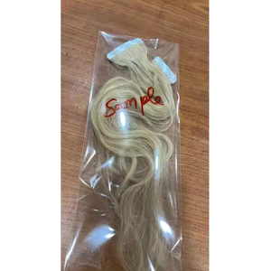 Cinta de cabello humano Remy de aspecto natural en extensiones con plenitud de doble dibujado y cinta invisible para un uso discreto - Product Image 1