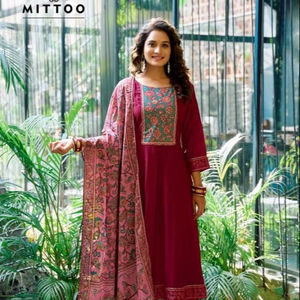 Mittoo Designer Modal Silk Kurtis Distribuidor mayorista de estilo formal en India-Muskaan - Product Image 1