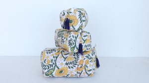 Juego de Bolsas de Cosméticos Estampadas con Flores Verdes Vintage, Ecológicas, Hechas a Mano, Bolsas de Viaje Acolchadas de Algodón con Cierre de Cremallera - Product Image 3