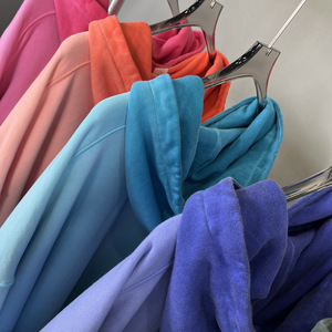 Sweat-shirt à capuche en molleton délavé, style nouveau, 430g, lourd, 100% coton, avec logo personnalisé, bas inversé, couleur délavée, effet usé - Product Image 3