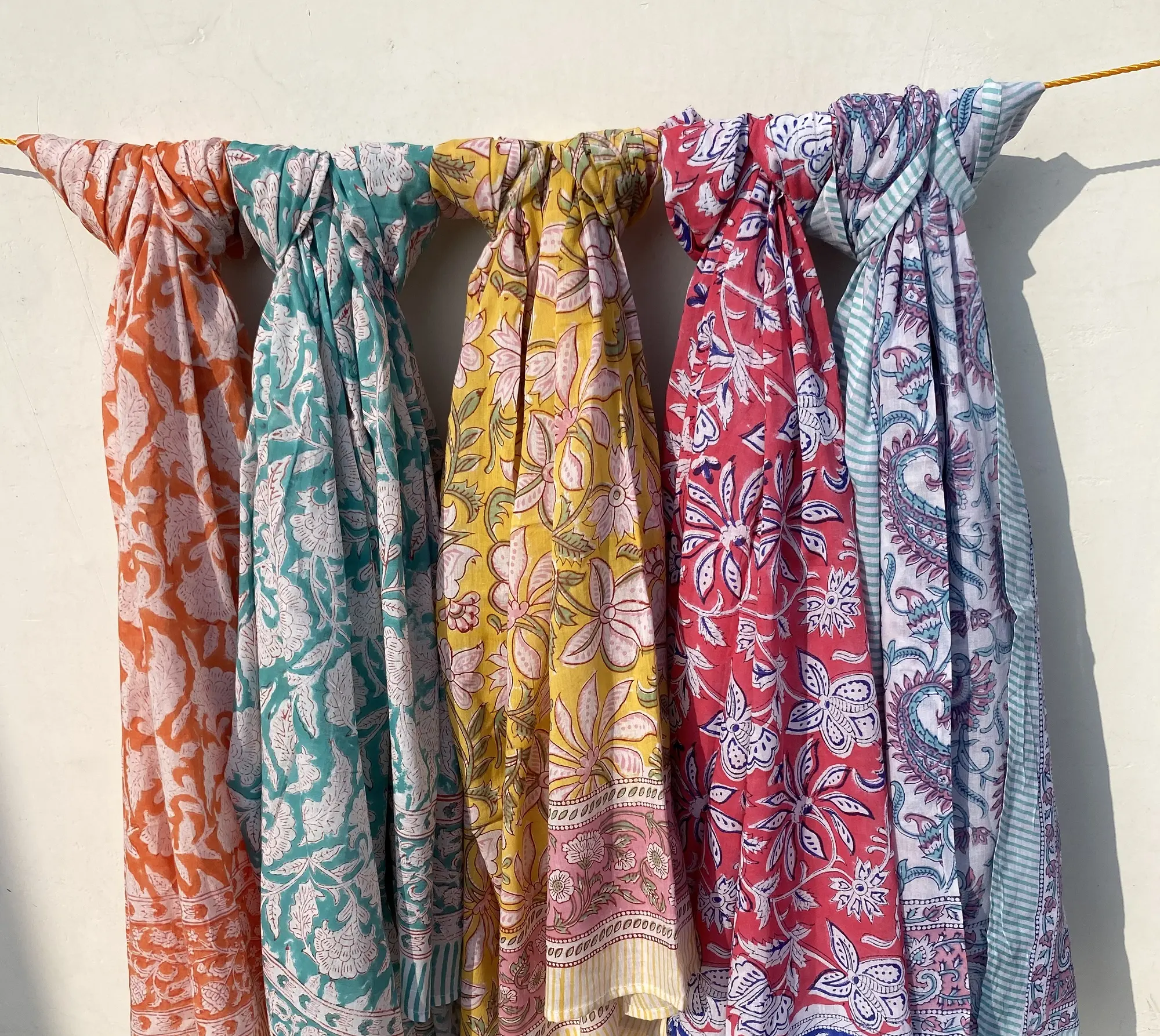 Groothandel Handblokprint Sjaals Indiaanse Katoenen Sarong Decoratieve Handgemaakte Katoenen Strandpareo Bedrukte Sarong Zwemkleding