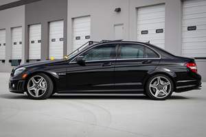 MERCEDES-BENZ C63 AMG SEDAN 2010 D'OCCASION (LHD/RHD) - Product Image 4