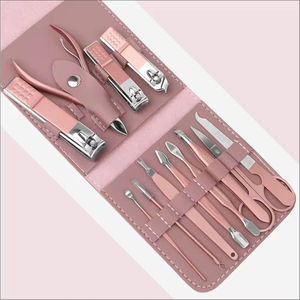 KAAMIR INSTRUMENTS Kit d'outils professionnel pour l'entretien quotidien des ongles, coupe-ongles en métal (4 en 1), logo personnalisé pour les mains et les pieds - Product Image 4