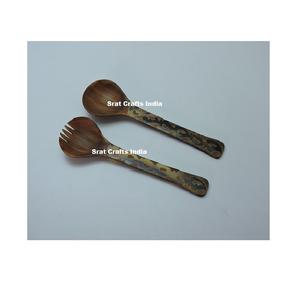 Ensemble de serveurs à salade en corne naturelle de qualité supérieure, personnalisable, décoration de table, articles de cuisine, fabrication artisanale - Product Image 5