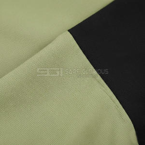 Chándal de Mujer de Moda con Logotipo Personalizado, Tejido Ligero, 100% Algodón - Product Image 5