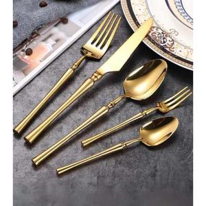 Ensemble de couverts en métal écologique, lavable au lave-vaisselle, comprenant des fourchettes, des couteaux, des cuillères, des cuillères de service, des serveurs à salade pour les repas en famille - Product Image 1