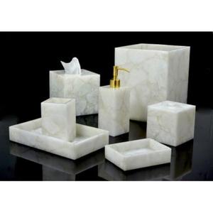 Ensemble de salle de bain en résine avec design marbré pour un décor de salle de bain unique et haut de gamme - Product Image 4