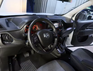 TOP VÉHICULES D'OCCASION LHD/RHD 2019 RAM PROMASTER CITY TRADESMAN SLT CARGO VAN FWD - Product Image 2