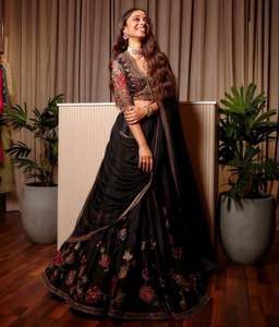 El último diseñador Georgette Seda bordado Secuencia Trabajo Lehenga Choli Por Fab Zone - Product Image 5