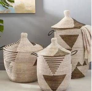 High Quality Eco-Friendly Rustic Seagrass Set 3 Woven Storage Baskets Handles Lid Spring <b>Collection</b> Customized Color Home - Product Image 2