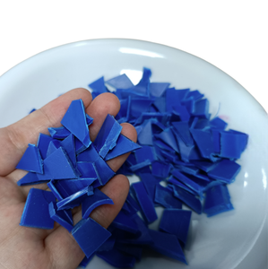 Flocons de HDPE recyclé en vrac de qualité film d'extrusion bleu pour applications de soufflage – Fournisseur - Product Image 6