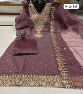 PANTALON KURTI DE TRAVAIL À BRODERIE LOURDE AVEC FÊTE ORGANJA LOURDE ENSEMBLE DUPPATA - Product Image 3