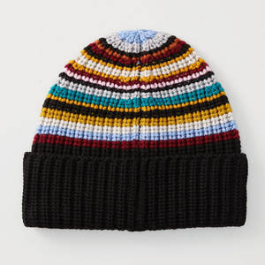 Bonnets d'hiver tricotés pour femmes très vendus au design personnalisé Bonnets à la mode disponibles dans toutes les tailles - Product Image 2